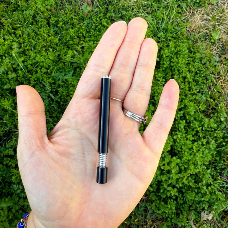 Self Cleaning One Hitter with Grinder Teeth | Best One Hitters